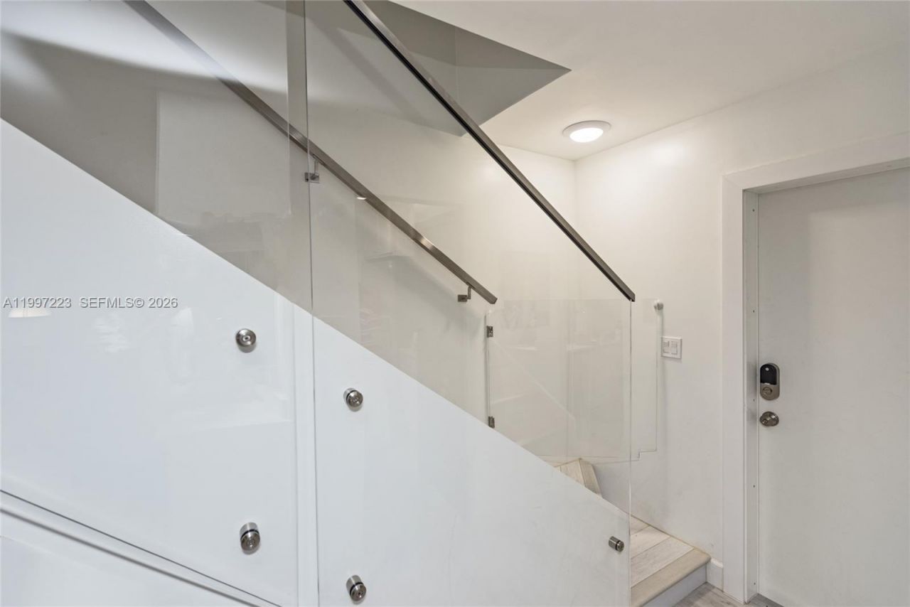 3000 Bird Ave, Unit 3C, Coconut Grove, FL 33133 Photo