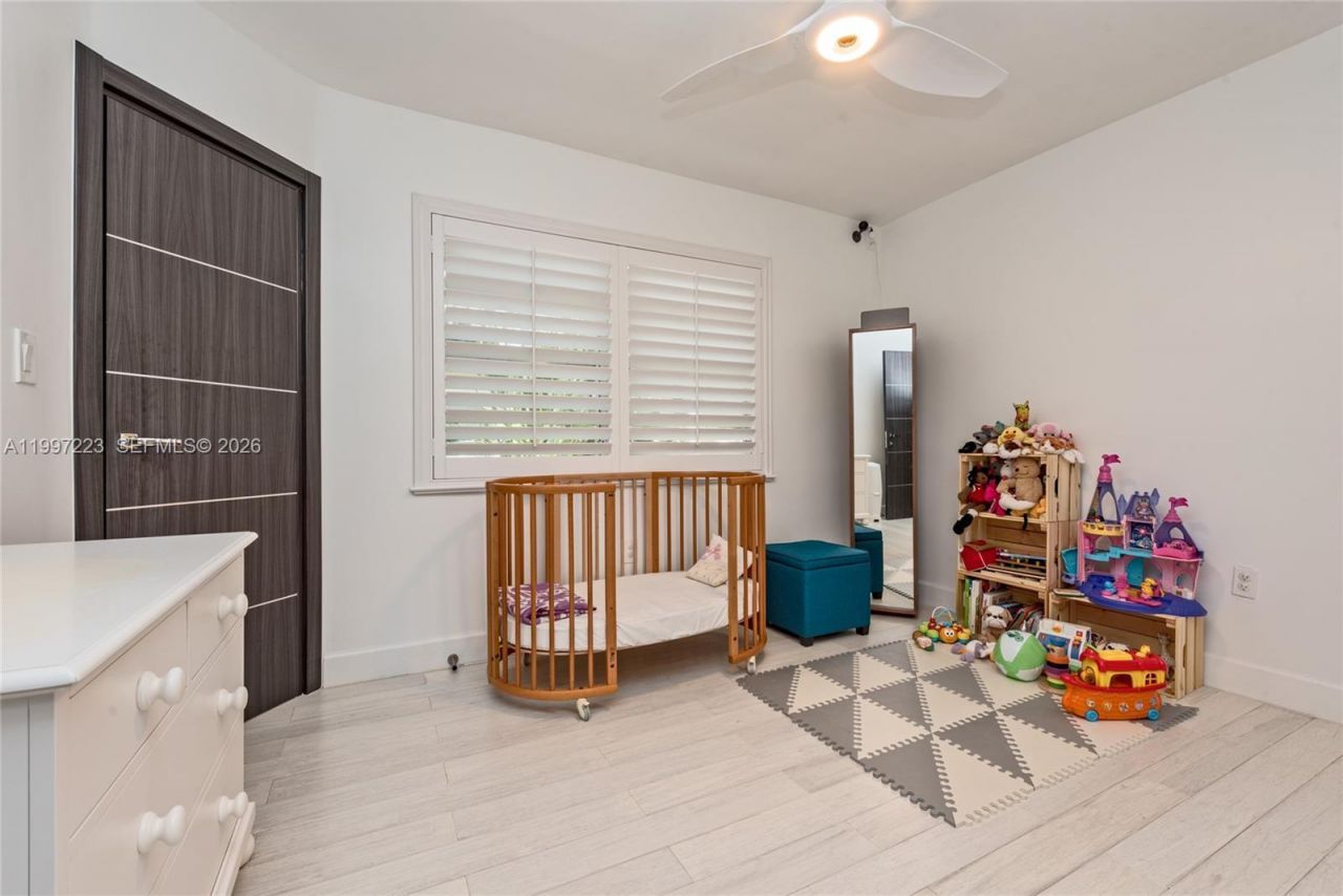 3000 Bird Ave, Unit 3C, Coconut Grove, FL 33133 Photo