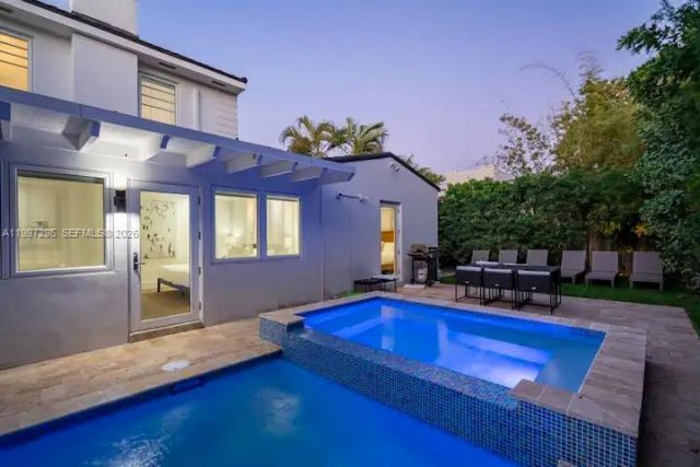 320 Polk St, Unit ., Hollywood, FL 33019 Photo