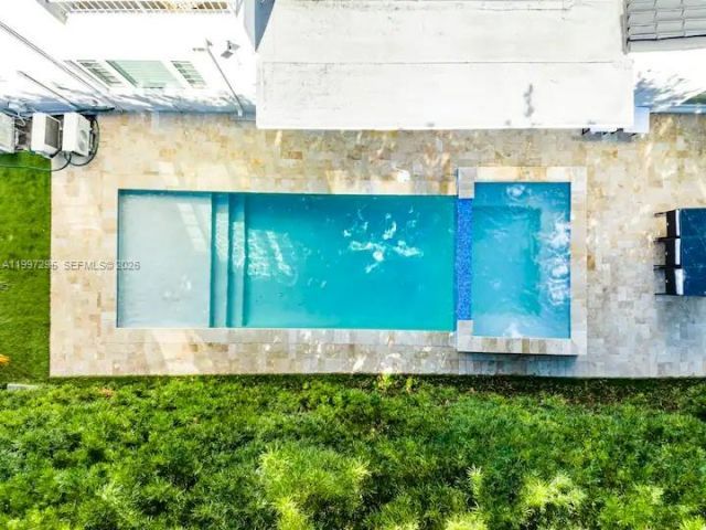 320 Polk St, Unit ., Hollywood, FL 33019 Photo