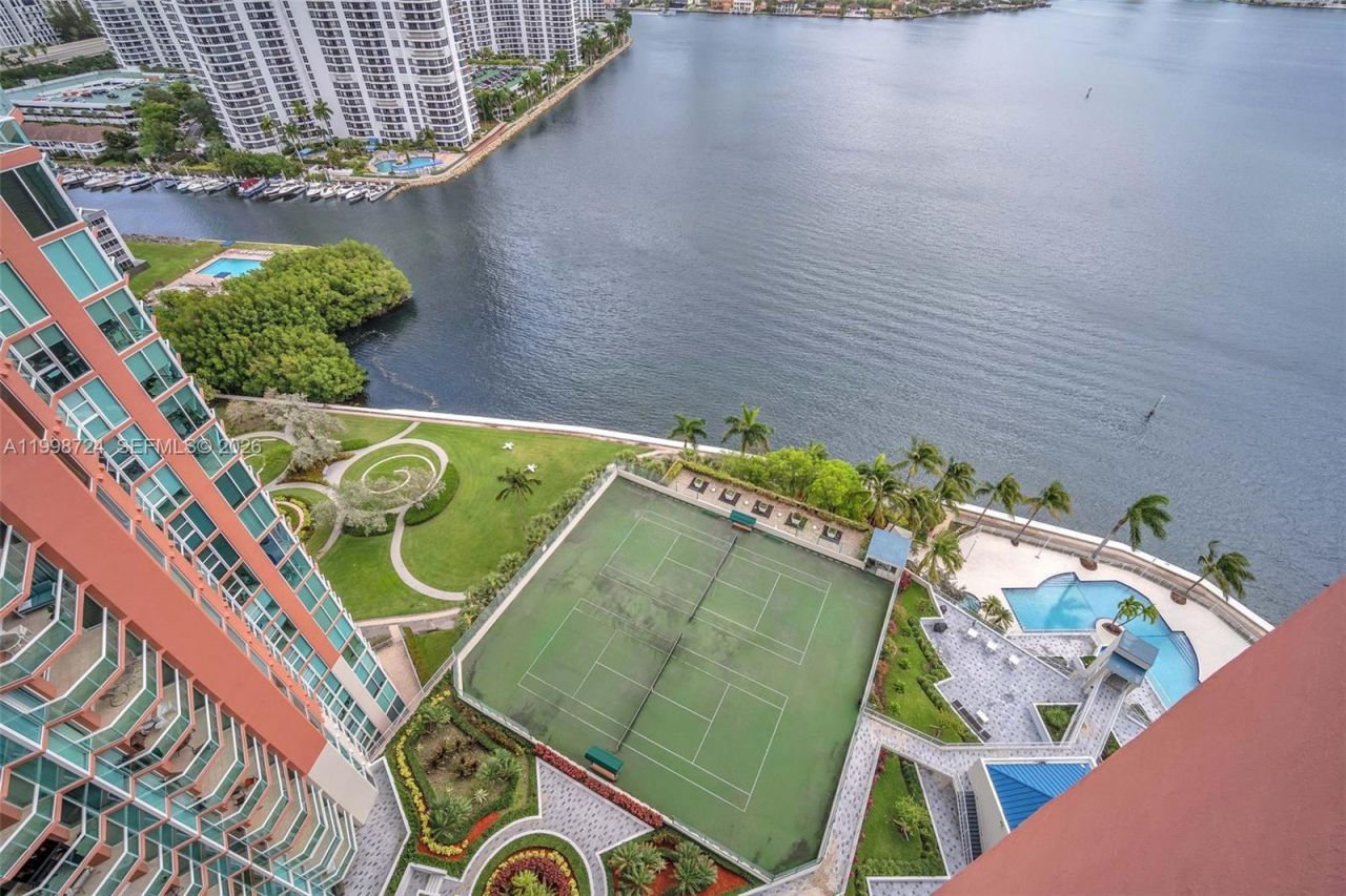3370 E Hidden Bay Dr, Unit 2407, Aventura, FL 33180 Photo