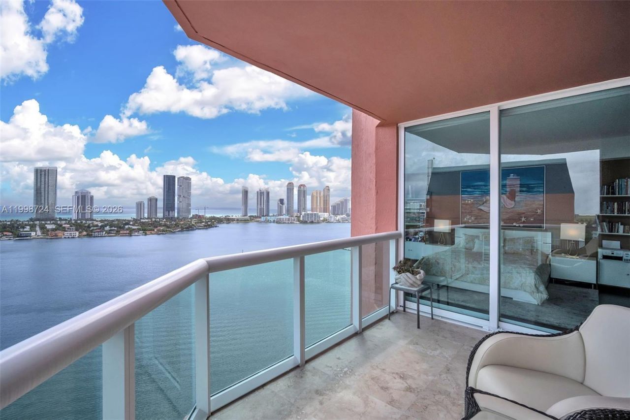 3370 E Hidden Bay Dr, Unit 2407, Aventura, FL 33180 Photo