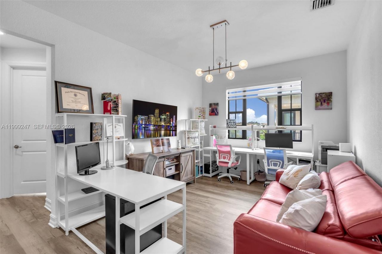 11778 SW 13th Ln, Pembroke Pines, FL 33025 Photo