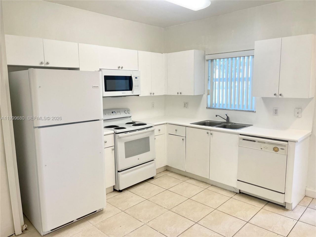 1635 SE 31st Ct, Unit 1635, Homestead, FL 33035 Photo