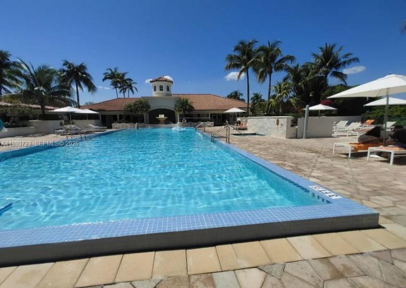 20000 E Country Club Dr, Unit 201, Aventura, FL 33180 Photo