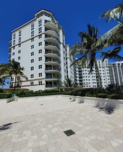 20000 E Country Club Dr, Unit 201, Aventura, FL 33180 Photo