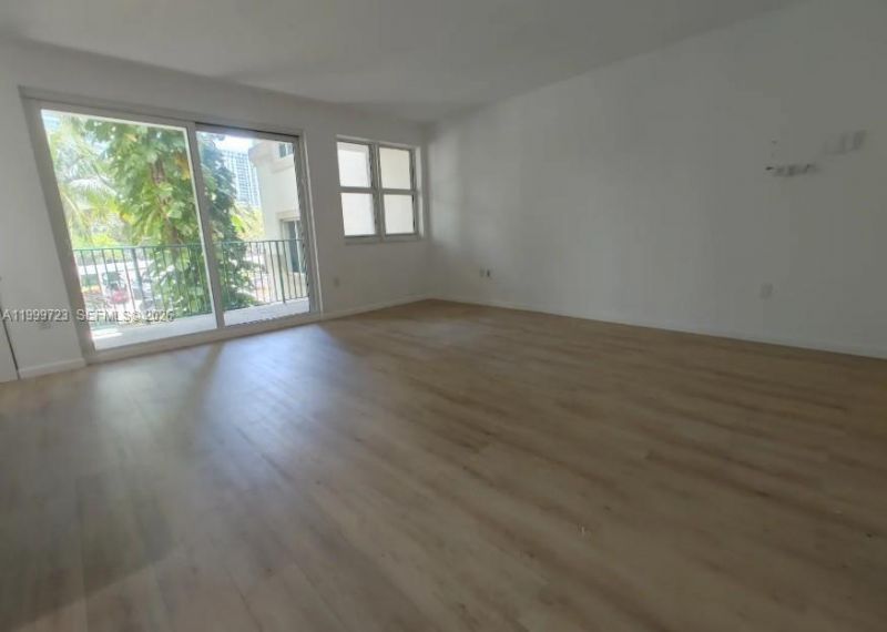 20000 E Country Club Dr, Unit 201, Aventura, FL 33180 Photo