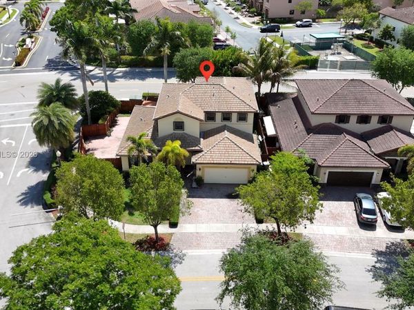 3698 SE 2nd Dr, Homestead, FL 33033