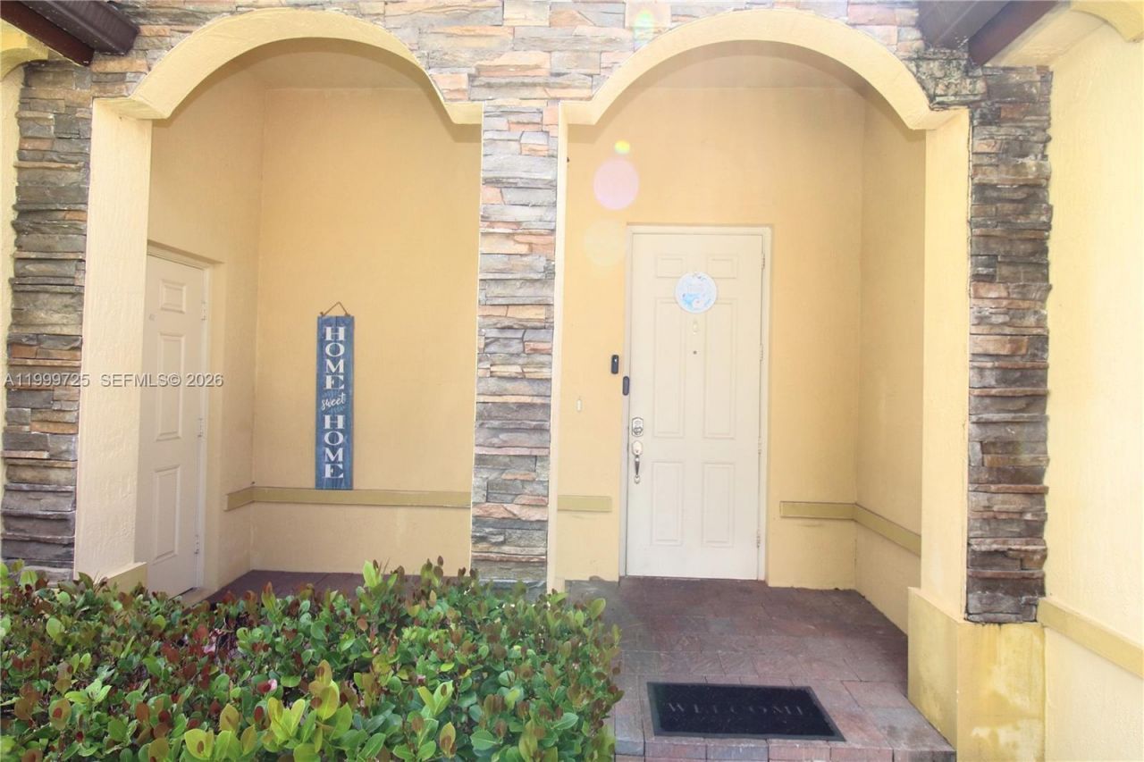 3698 SE 2nd Dr, Homestead, FL 33033 Photo