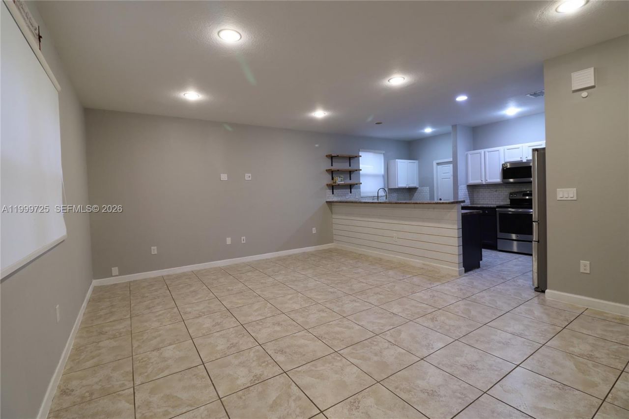 3698 SE 2nd Dr, Homestead, FL 33033 Photo