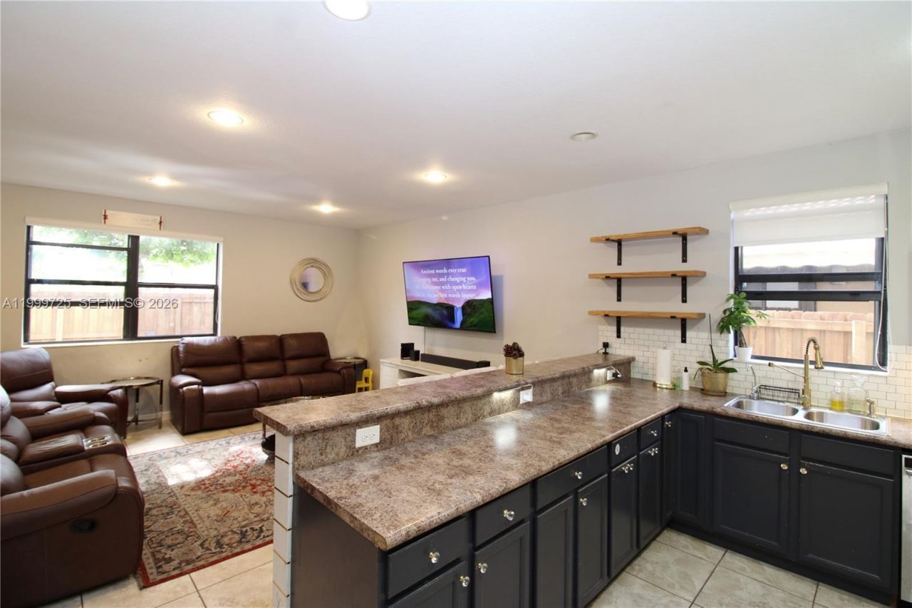 3698 SE 2nd Dr, Homestead, FL 33033 Photo