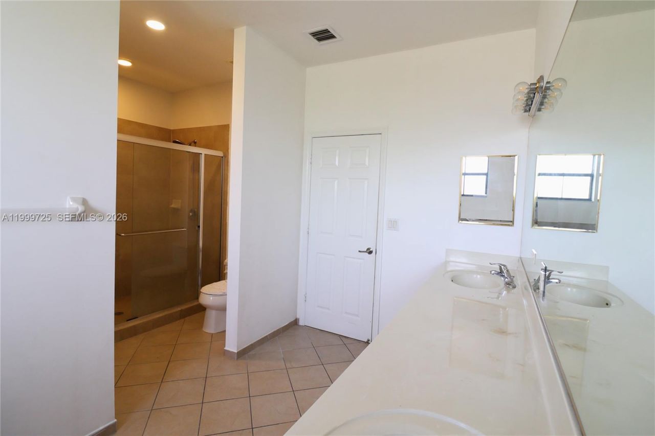 3698 SE 2nd Dr, Homestead, FL 33033 Photo