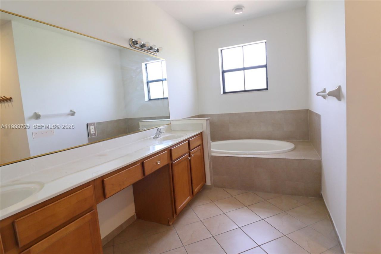 3698 SE 2nd Dr, Homestead, FL 33033 Photo