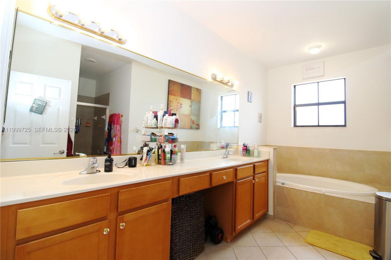 3698 SE 2nd Dr, Homestead, FL 33033 Photo