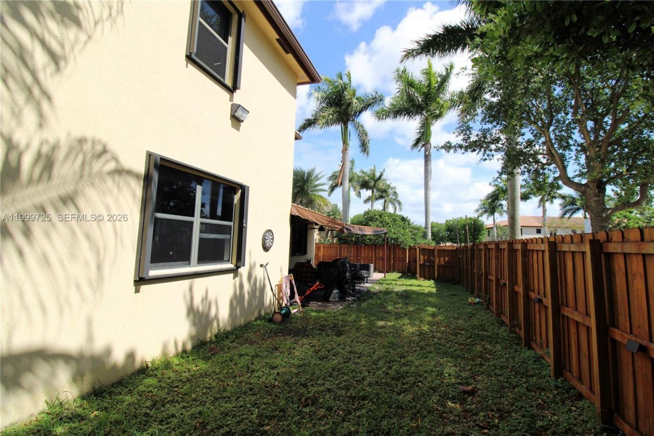 3698 SE 2nd Dr, Homestead, FL 33033 Photo