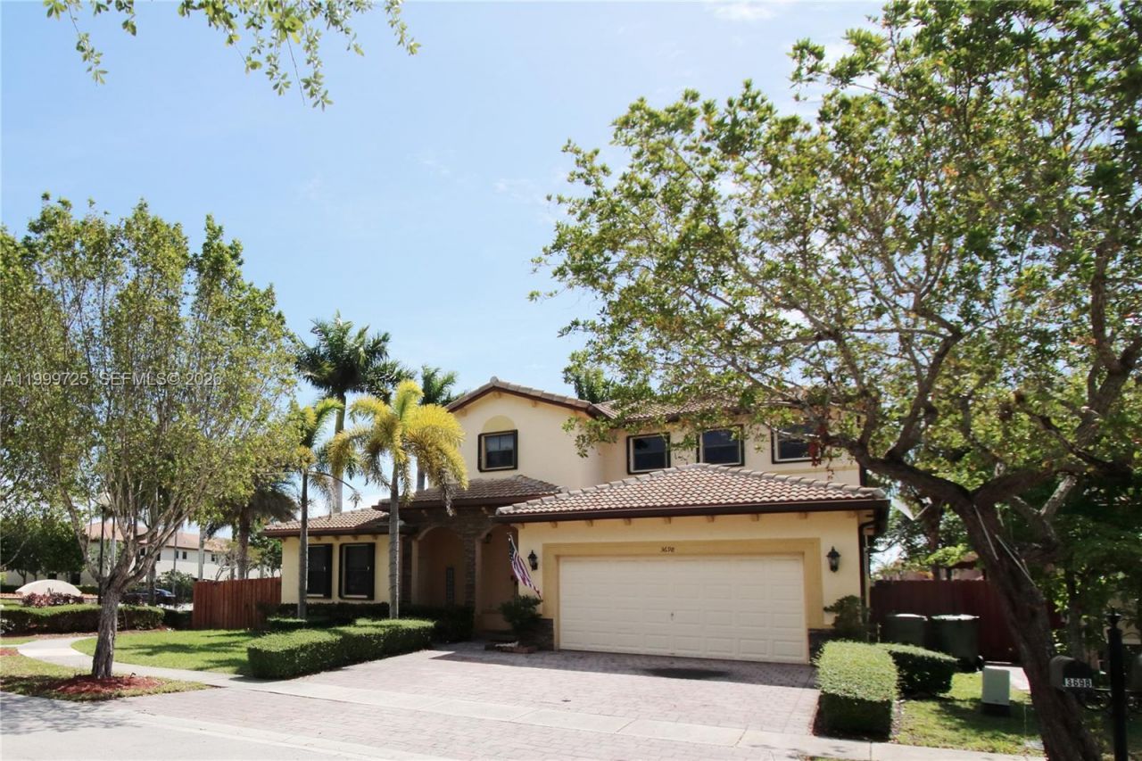 3698 SE 2nd Dr, Homestead, FL 33033 Photo