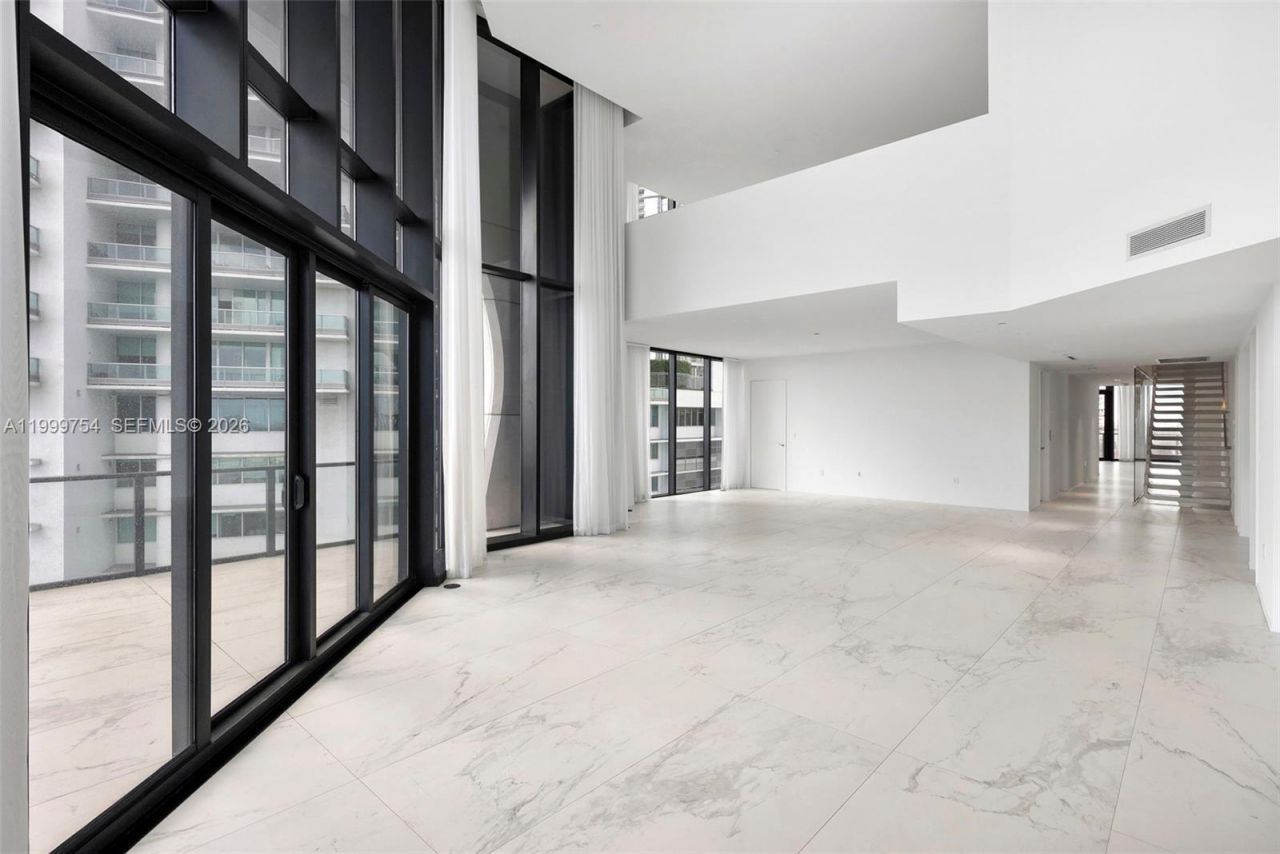 1000 Biscayne Blvd, Unit 1201, Miami, FL 33132 Photo