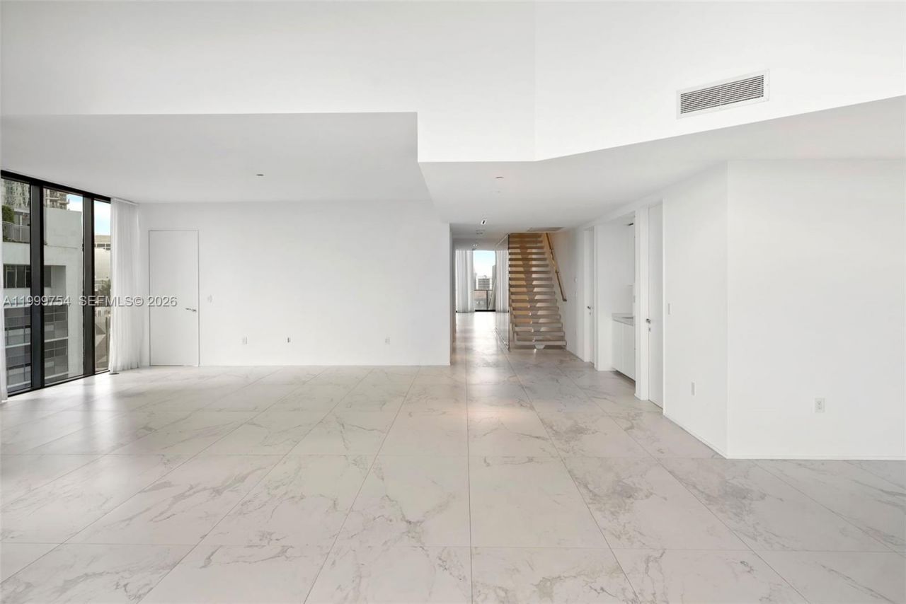 1000 Biscayne Blvd, Unit 1201, Miami, FL 33132 Photo