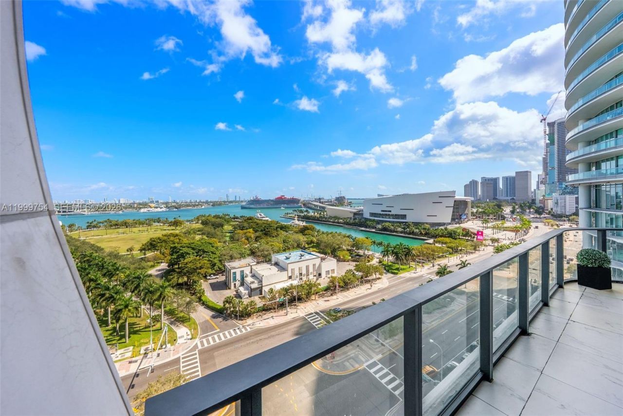 1000 Biscayne Blvd, Unit 1201, Miami, FL 33132 Photo