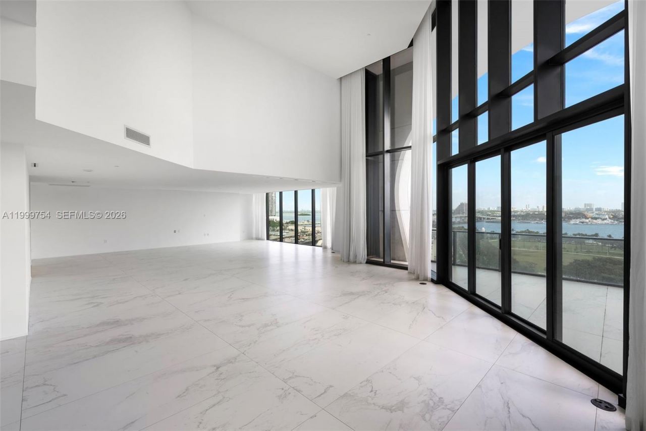 1000 Biscayne Blvd, Unit 1201, Miami, FL 33132 Photo