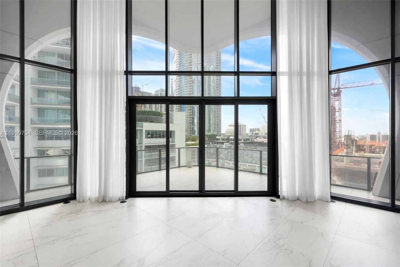 1000 Biscayne Blvd, Unit 1201, Miami, FL 33132 Photo