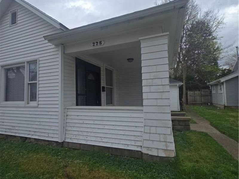 225 E Clay Street, Sidney, OH 45365 Photo 4