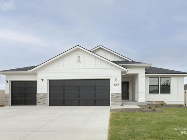 3571 E Jamestown Dr, Nampa, ID 83686