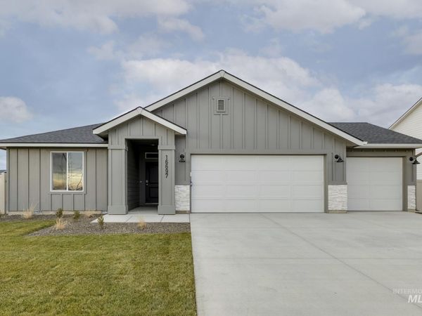 15264 Fuchsia Ave, Nampa, ID 83651