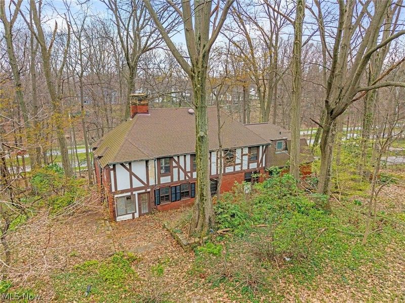 1884 S Belvoir Boulevard, South Euclid, OH 44121 Photo 3