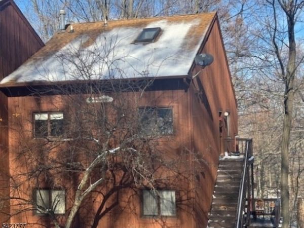 3 Purgatory Ct, Unit 2, Vernon, NJ 07462