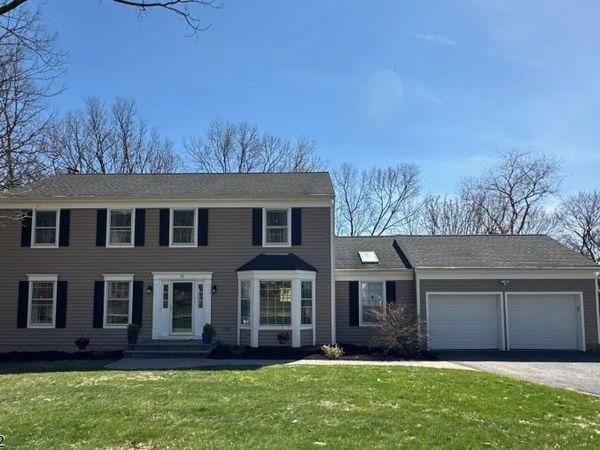 51 Winay Ter, Washington, NJ 07853