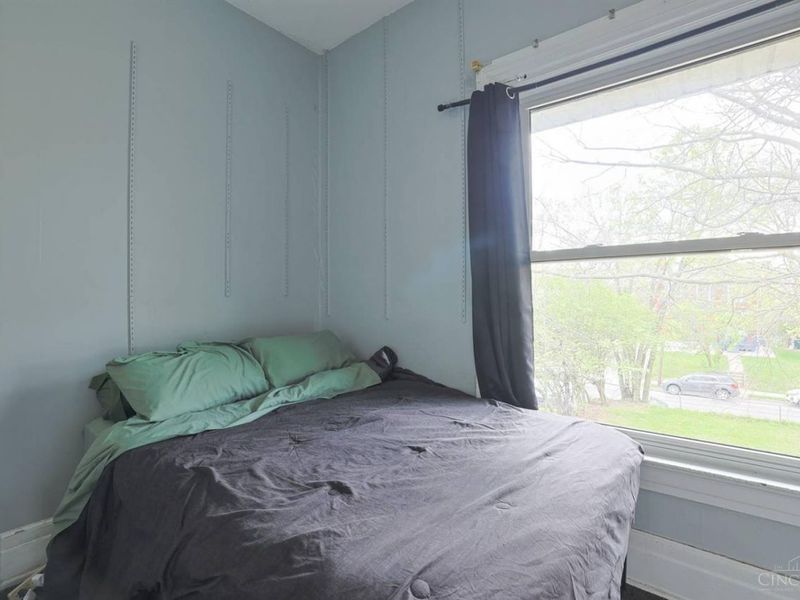 452 Riddle Road, Cincinnati, OH 45220 Photo 18