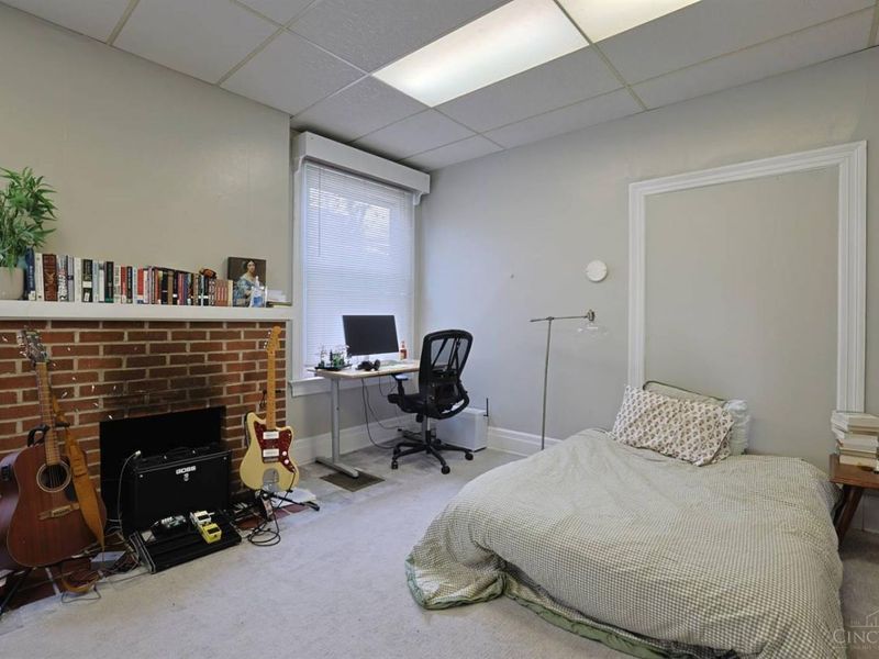 452 Riddle Road, Cincinnati, OH 45220 Photo 19