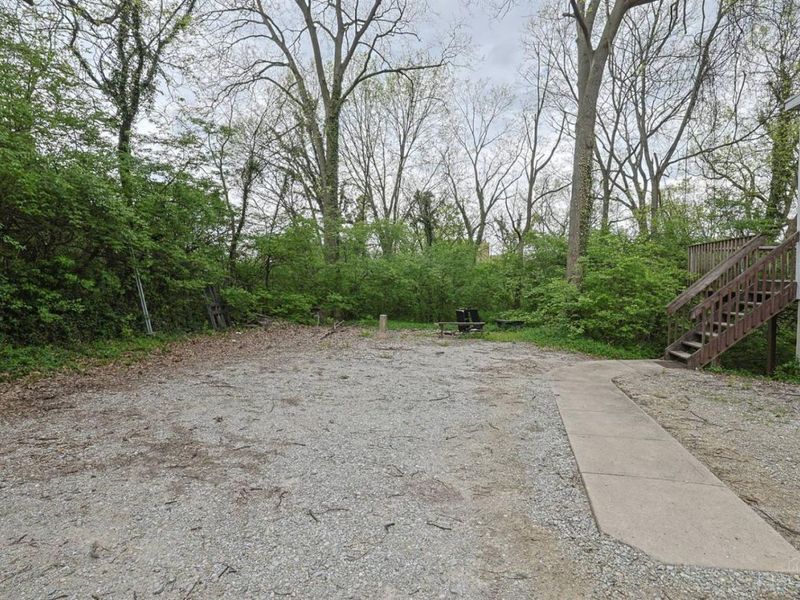 452 Riddle Road, Cincinnati, OH 45220 Photo 29