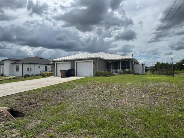 537/539 Alabama RD S, LEHIGH ACRES, FL 33974