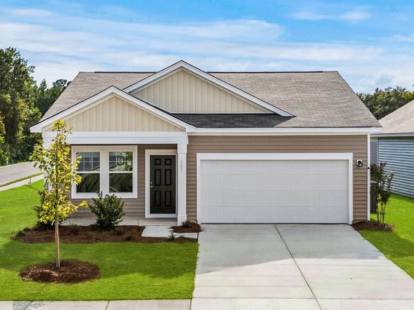 133 Admiral St, Conway, SC 29526