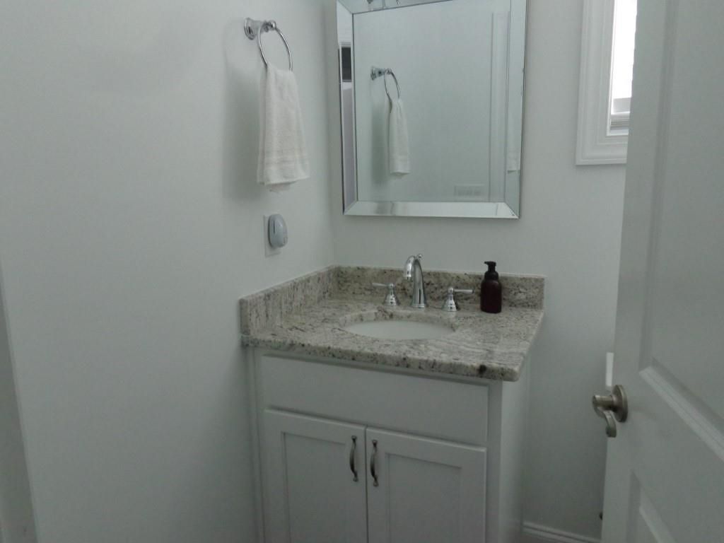 350 Harbour View Dr. Photo 20