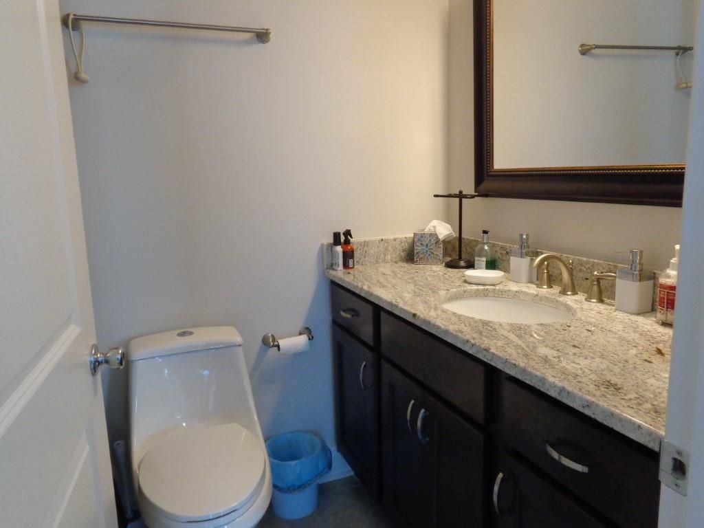 350 Harbour View Dr. Photo 26