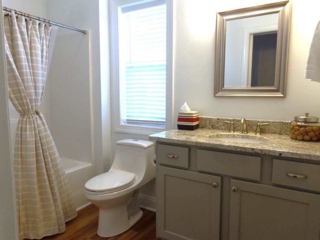 350 Harbour View Dr. Photo 36