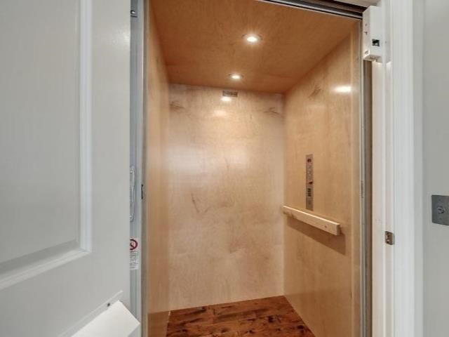 350 Harbour View Dr. Photo 8