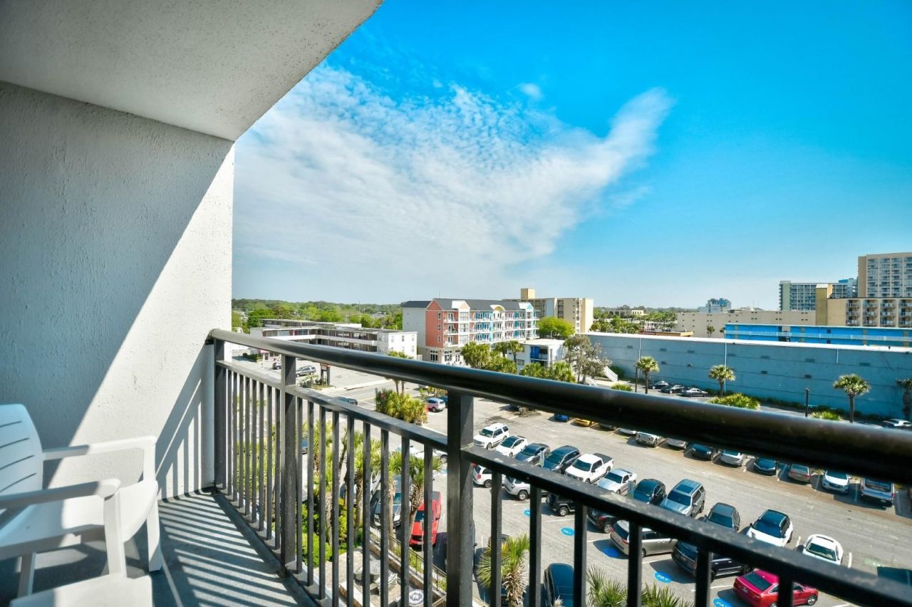 1501 S Ocean Blvd. Photo 15