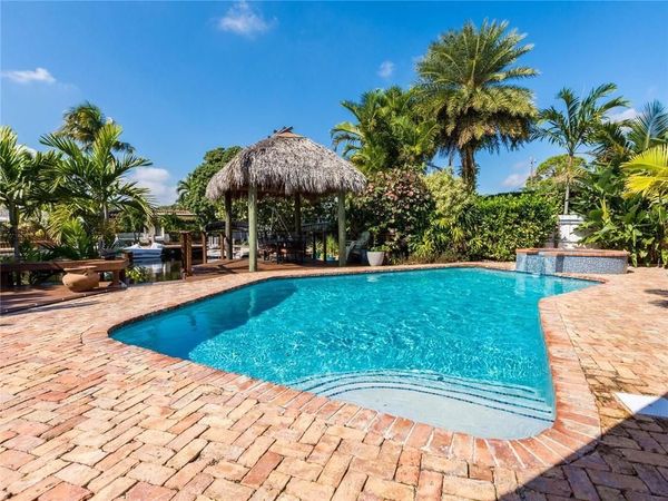 2319 NE 16th Avenue, Wilton Manors, FL 33305