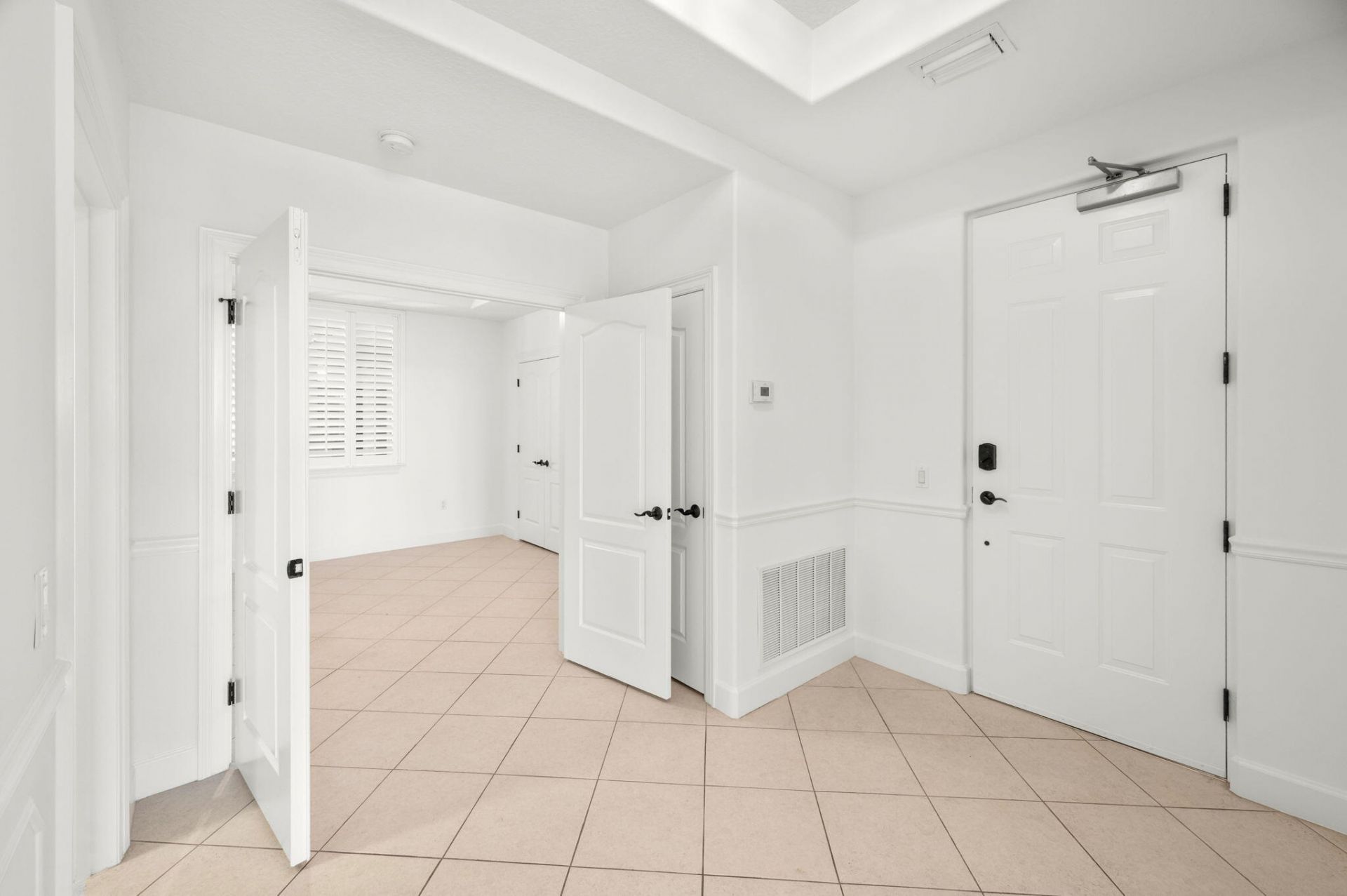 20 Orange Avenue, Unit Apt 411, Fort Pierce, FL 34950 Photo