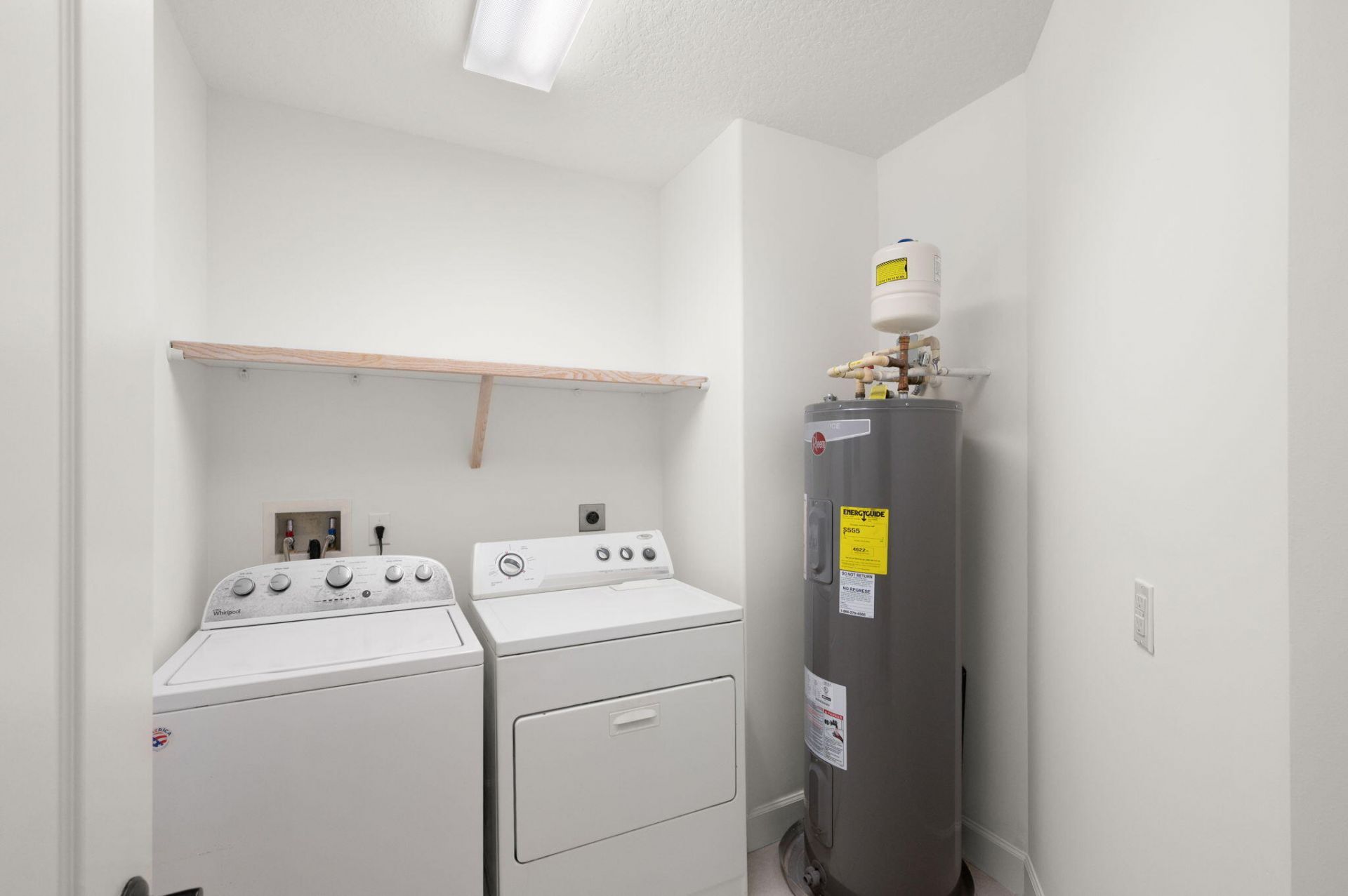 20 Orange Avenue, Unit Apt 411, Fort Pierce, FL 34950 Photo
