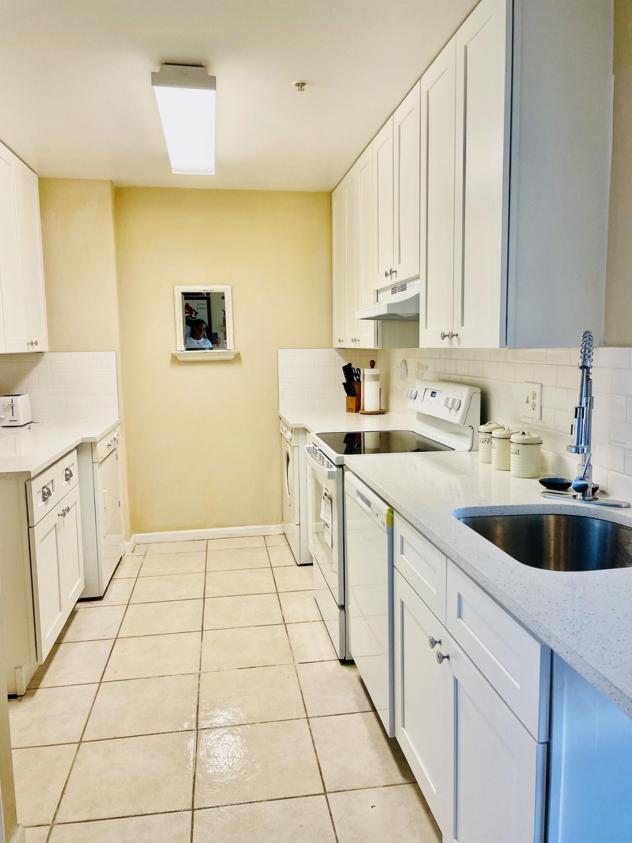 2060 Greenview Shores Boulevard, Unit 303, Wellington, FL 33414 Photo