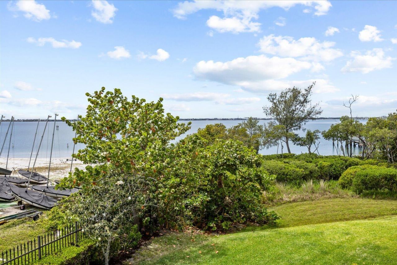 1406 Mariner Bay Boulevard, Fort Pierce, FL 34949 Photo