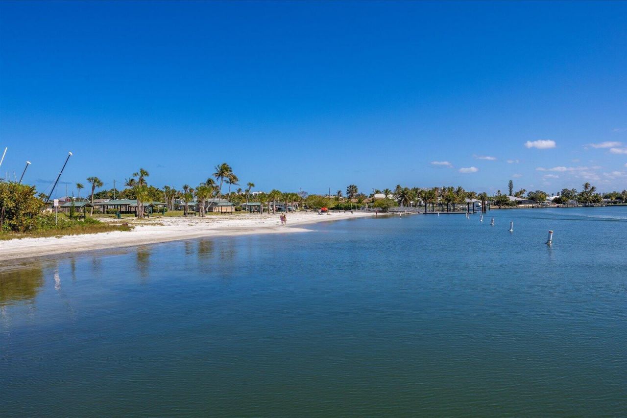 1406 Mariner Bay Boulevard, Fort Pierce, FL 34949 Photo