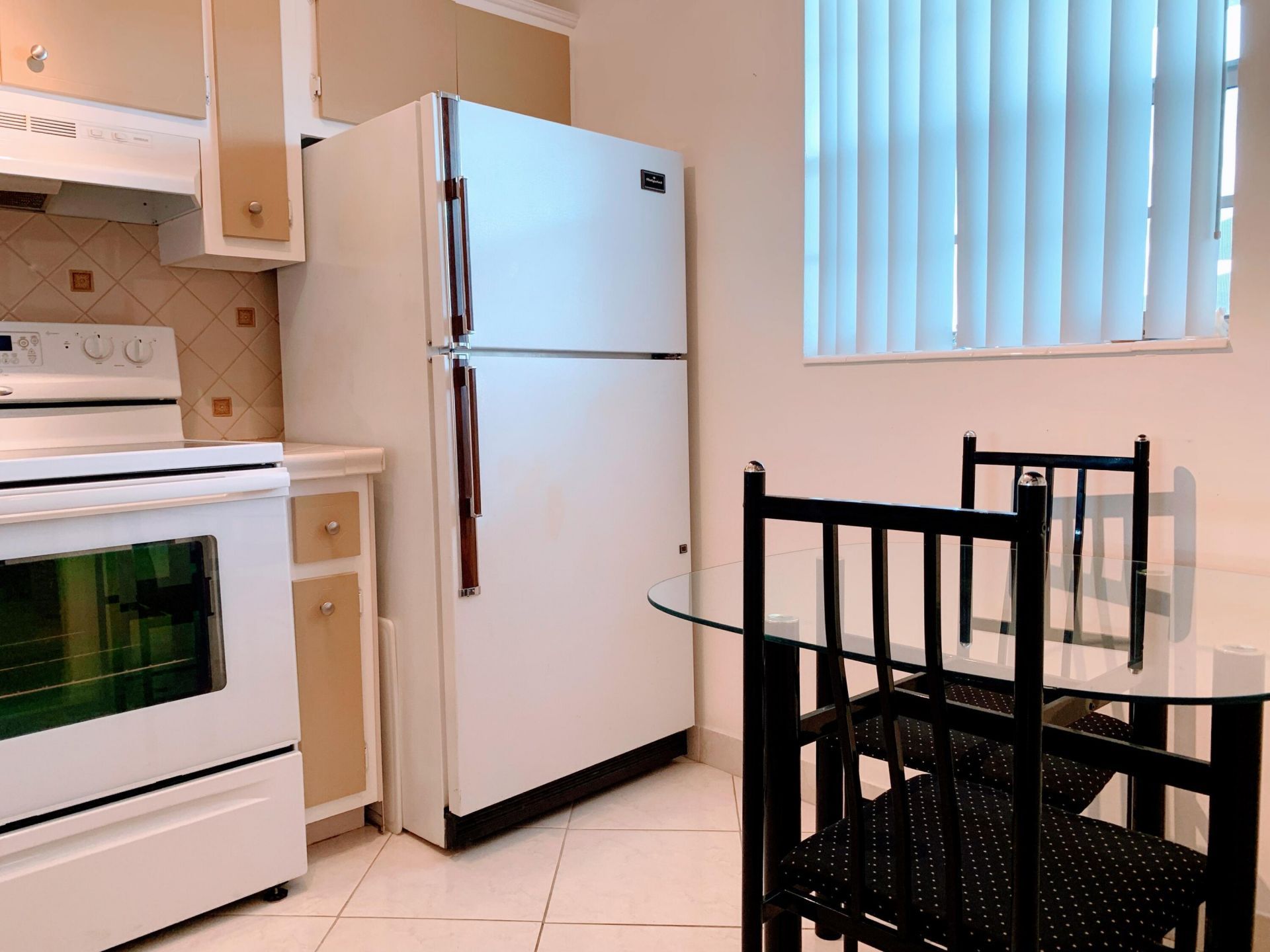 2800 NW 47th Terrace, Unit 304, Lauderdale Lakes, FL 33313 Photo