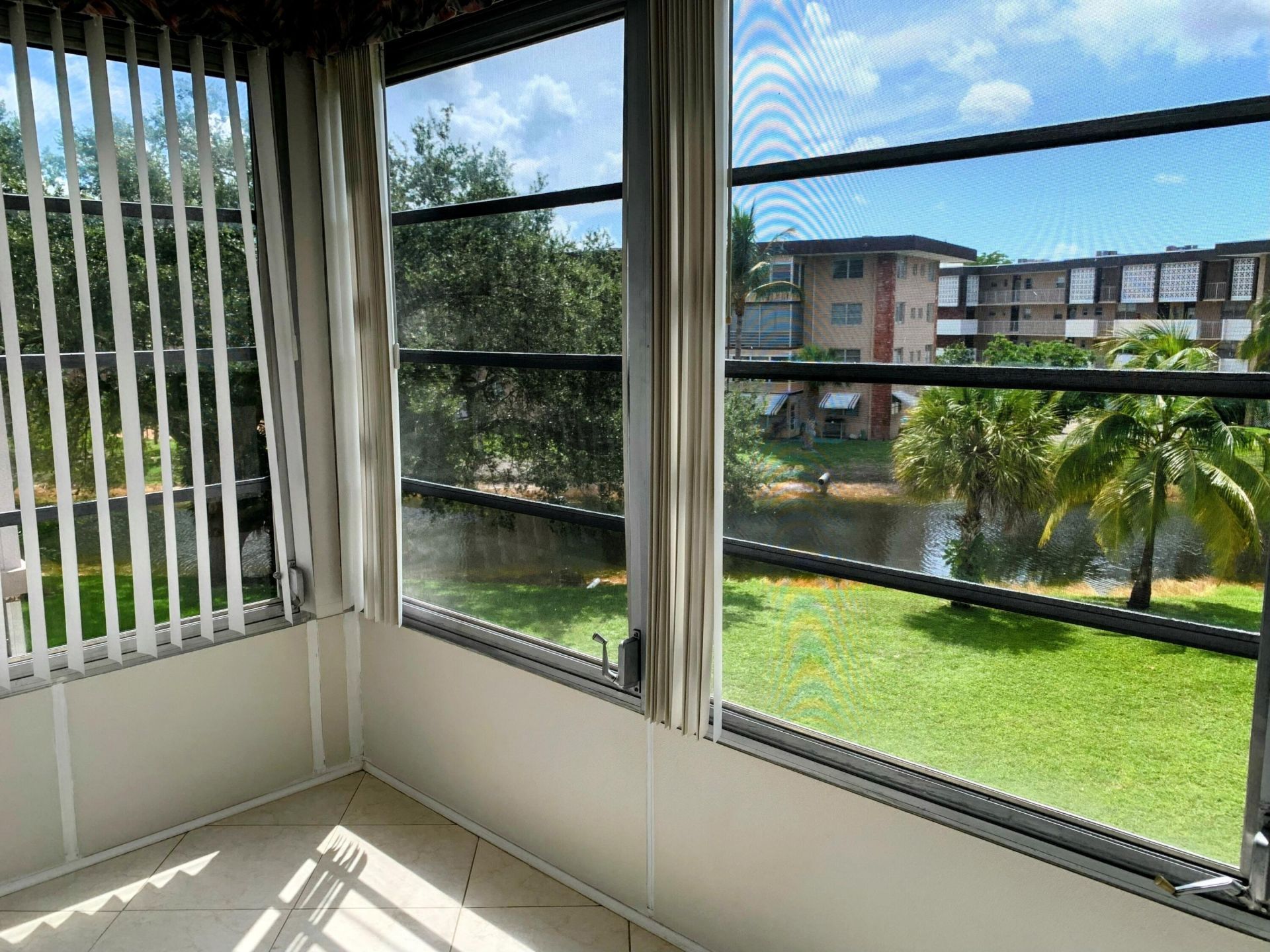 2800 NW 47th Terrace, Unit 304, Lauderdale Lakes, FL 33313 Photo