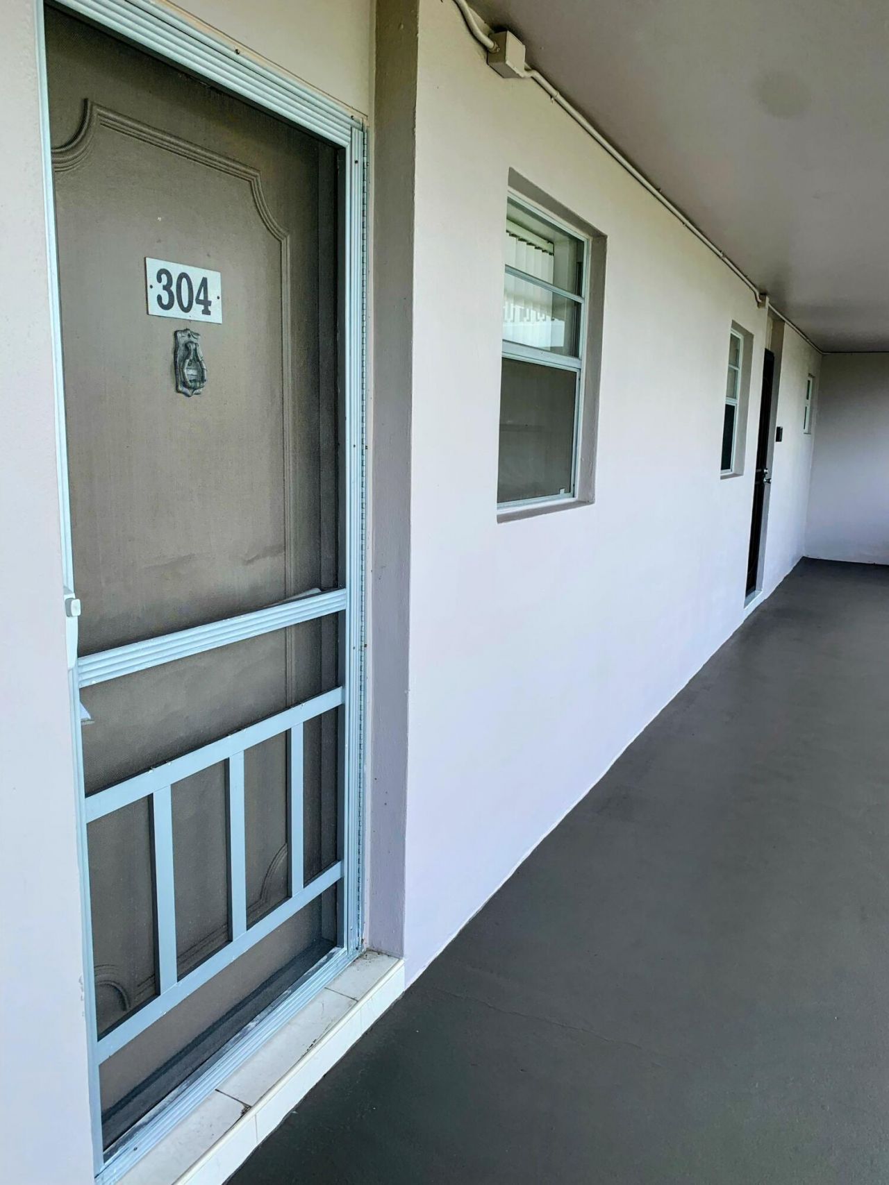 2800 NW 47th Terrace, Unit 304, Lauderdale Lakes, FL 33313 Photo